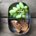 Yummii Yummii Bento Small 2 liten matboks i stål åpen